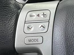 TOYOTA - COROLLA - 2013/2014 - Branca - R$ 73.900,00