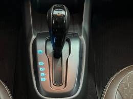 CHEVROLET - COBALT - 2017/2018 - Branca - R$ 58.900,00