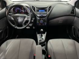 HYUNDAI - HB20X - 2013/2014 - Branca - R$ 60.900,00