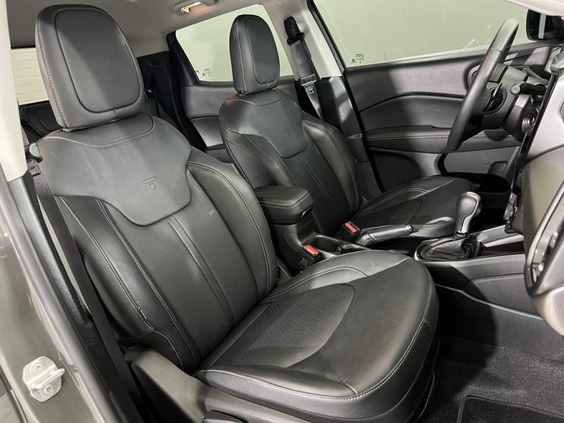 FIAT - TORO - 2022/2023 - Cinza - R$ 148.900,00