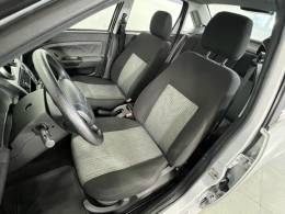 FORD - FIESTA - 2013/2014 - Prata - R$ 39.900,00