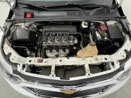 CHEVROLET - COBALT - 2017/2018 - Branca - R$ 58.900,00