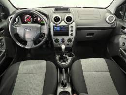 FORD - FIESTA - 2013/2014 - Prata - R$ 39.900,00