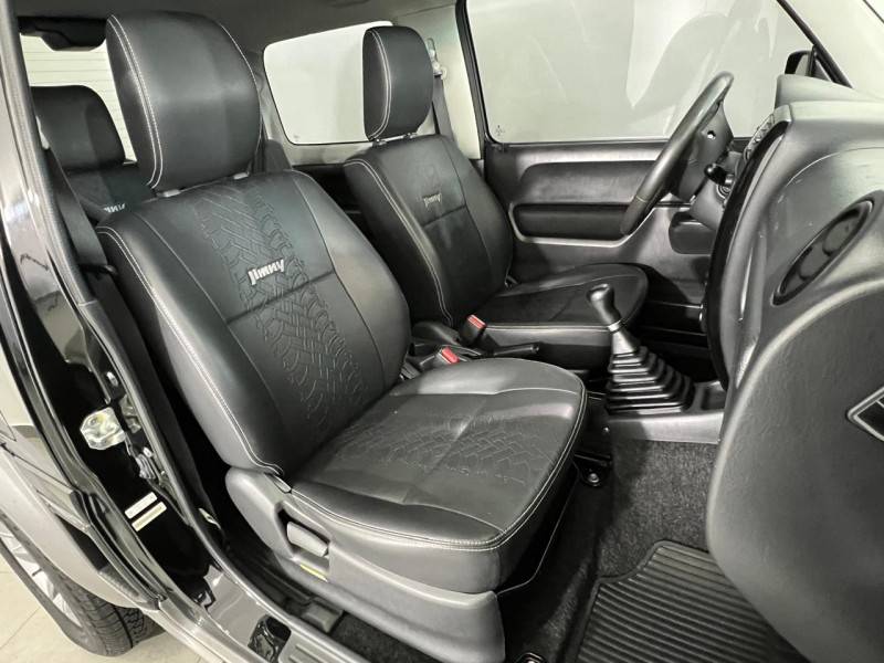 SUZUKI - JIMNY - 2016/2017 - Preta - R$ 81.900,00