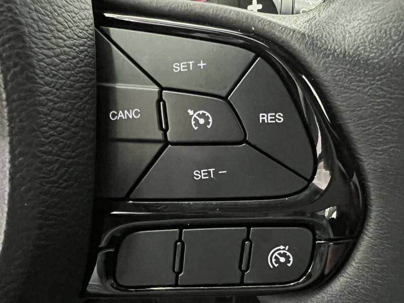 FIAT - TORO - 2022/2023 - Cinza - R$ 148.900,00