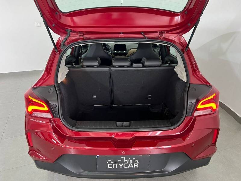 CHEVROLET - ONIX - 2020/2021 - Vermelha - R$ 84.900,00