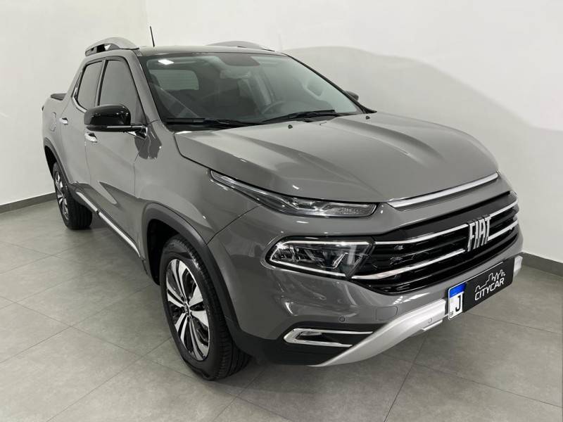 FIAT - TORO - 2022/2023 - Cinza - R$ 148.900,00